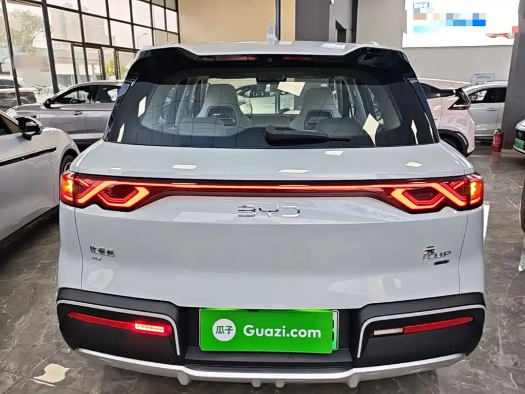 BYD Yuan UP — миниатюра 4