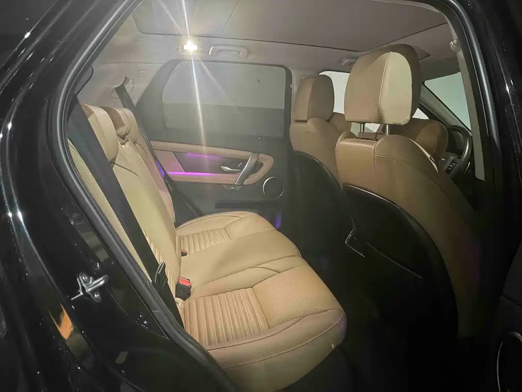 Land Rover Discovery Sport — миниатюра 7