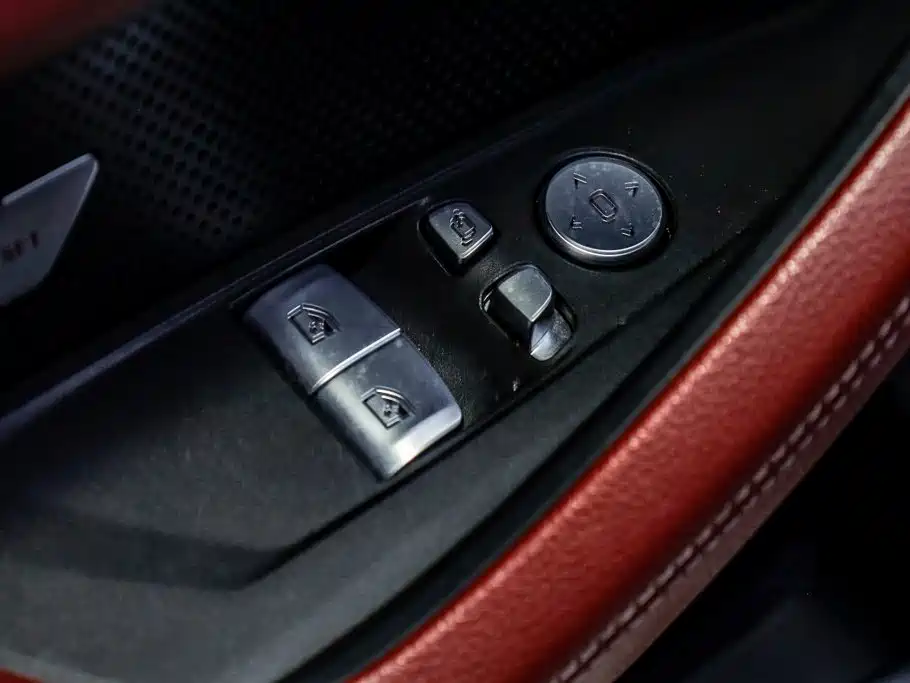BMW 4 Series — миниатюра 10