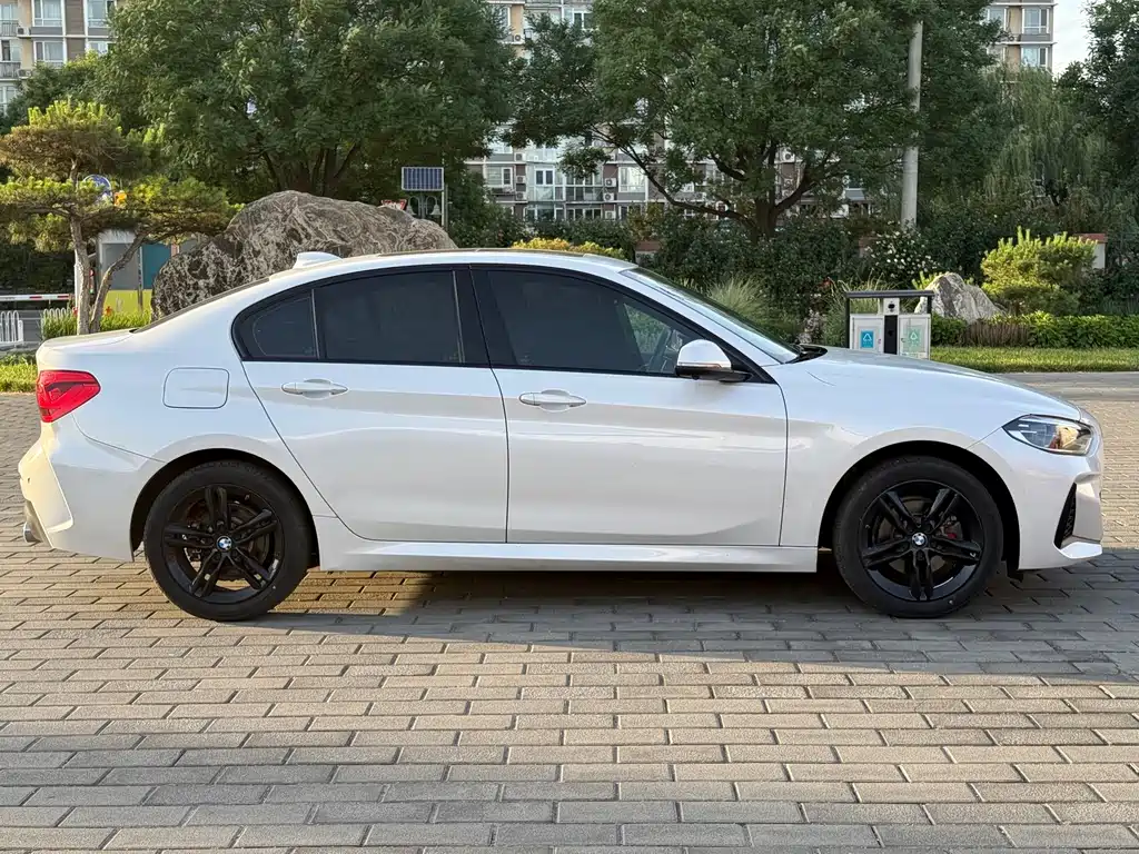BMW 1 Series — миниатюра 8