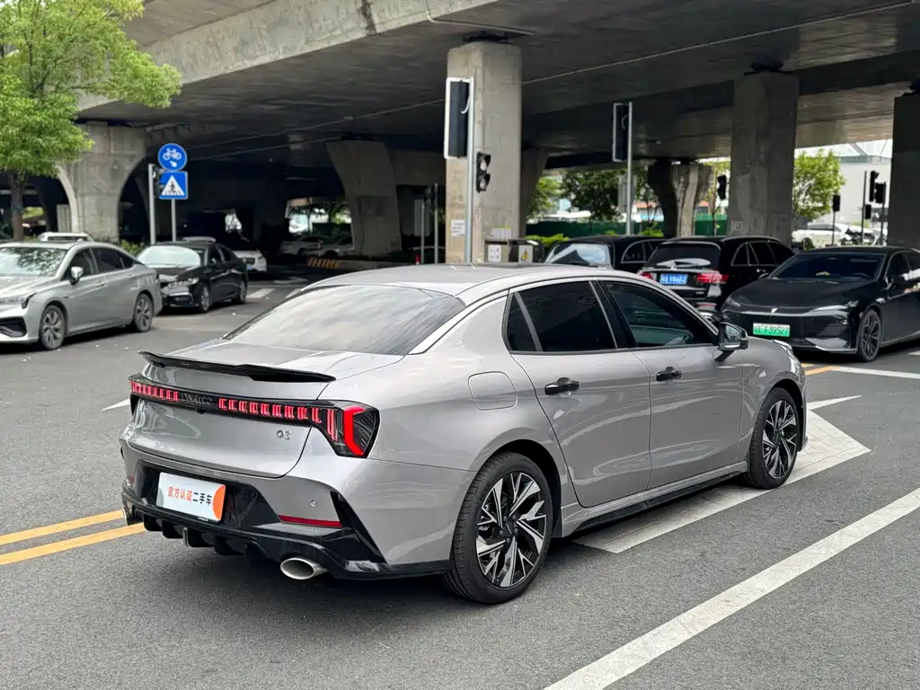 Lynk & Co 03 — миниатюра 4