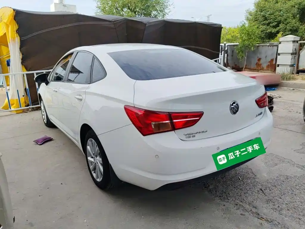 Buick Verano — миниатюра 5