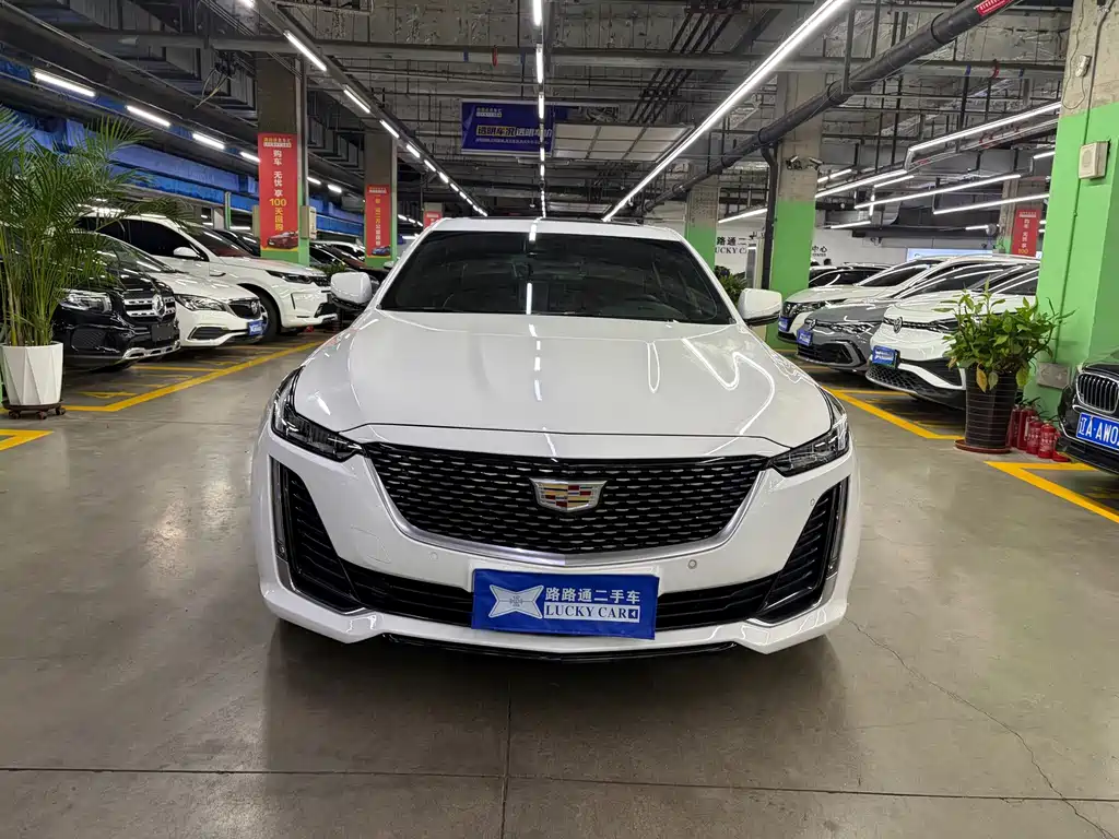 Cadillac CT5 — миниатюра 3