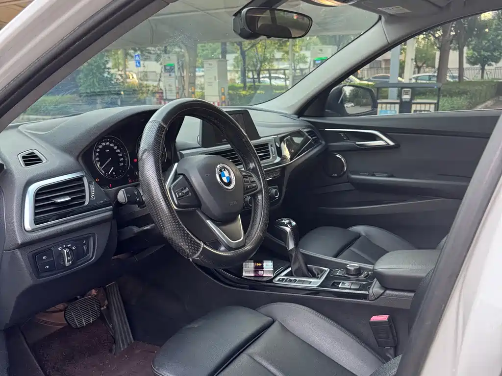 BMW 1 Series — миниатюра 4