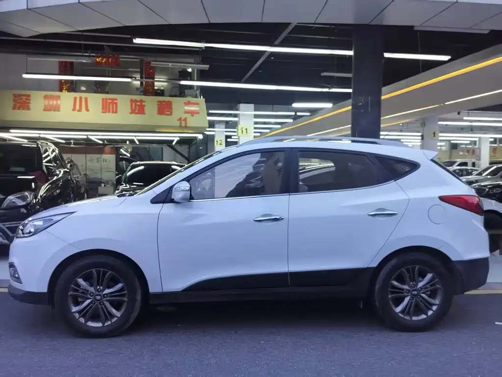 Hyundai ix35 — миниатюра 2