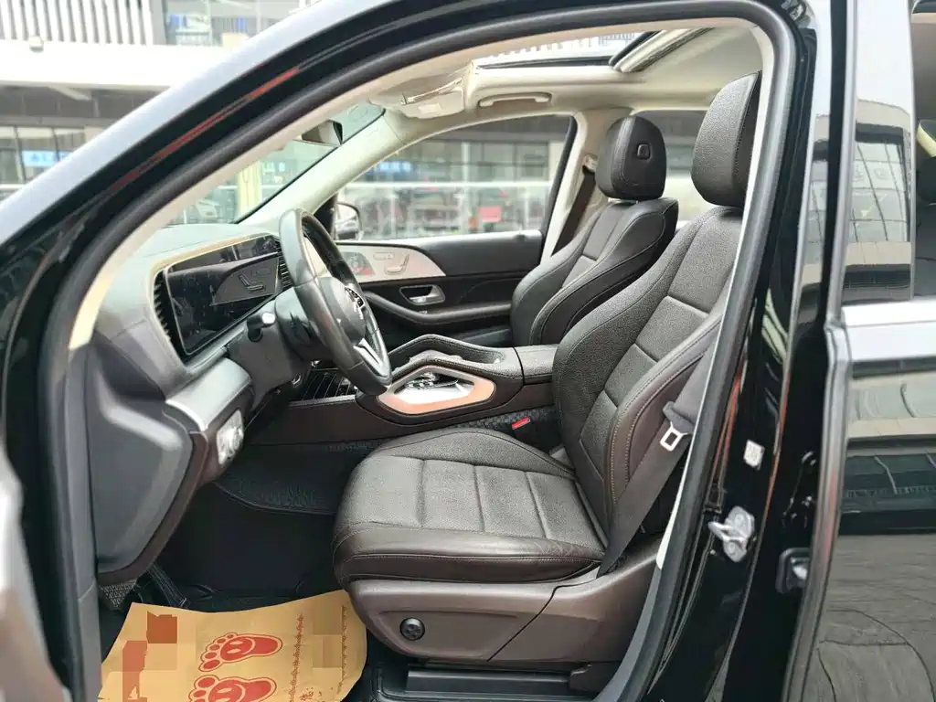Mercedes-Benz GLE (Import) — миниатюра 5