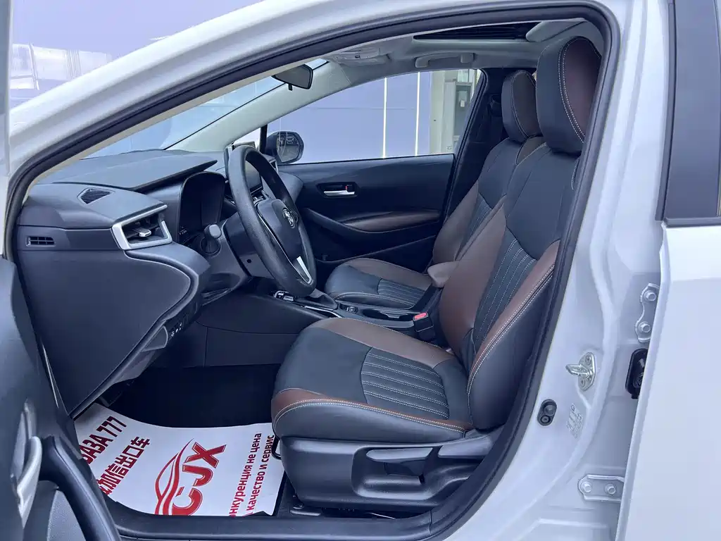 Toyota Corolla — миниатюра 7