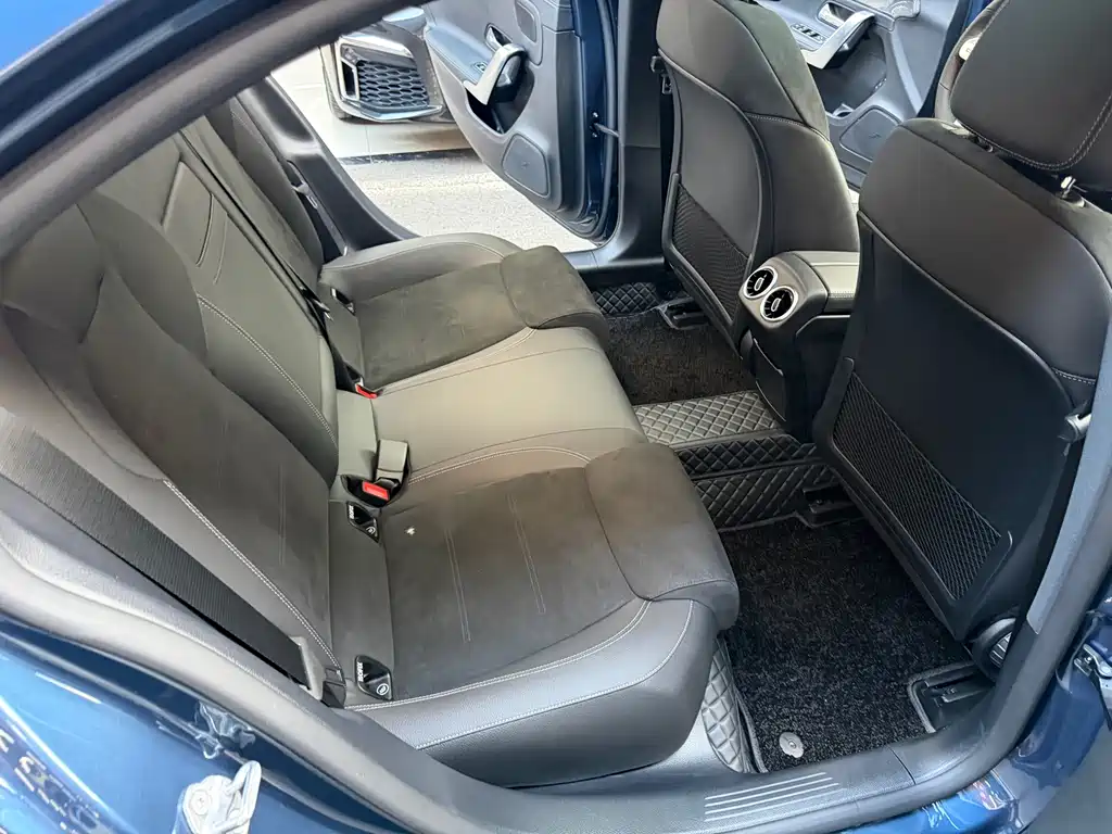 Mercedes-Benz A-Class — миниатюра 19