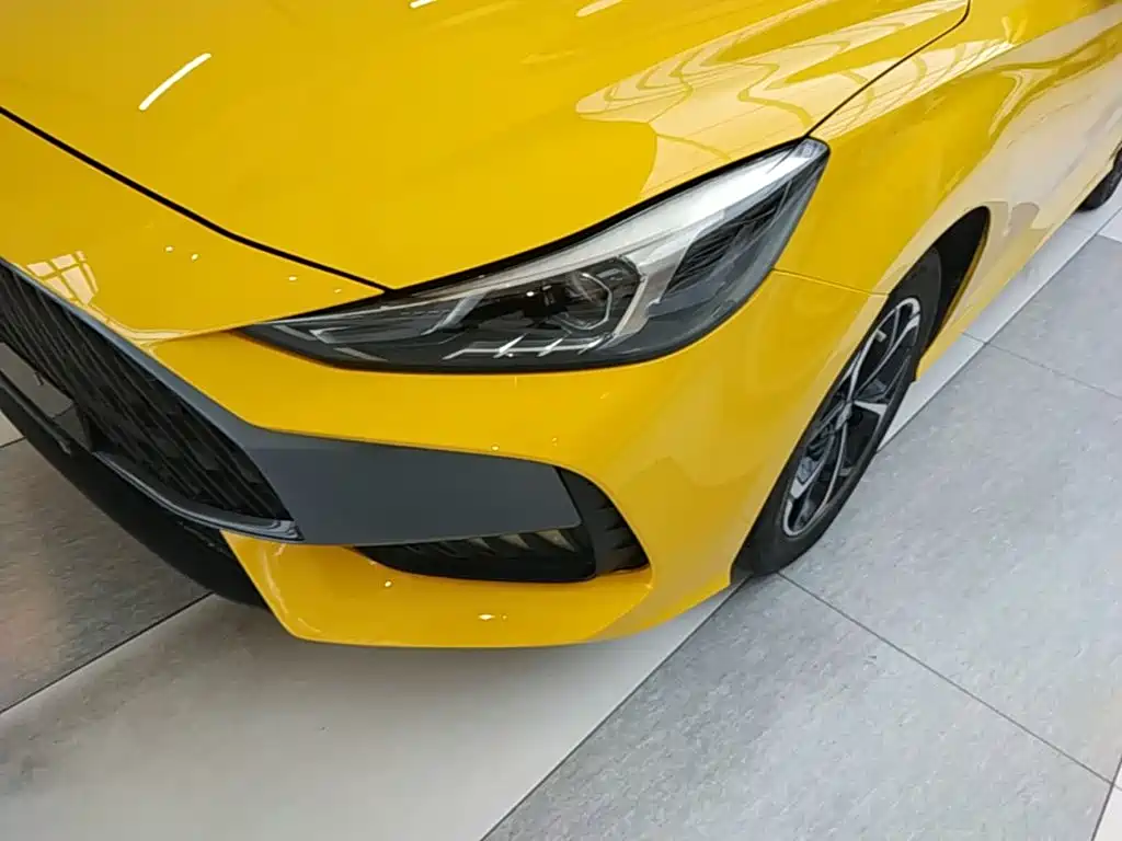 MG MG5 — миниатюра 24