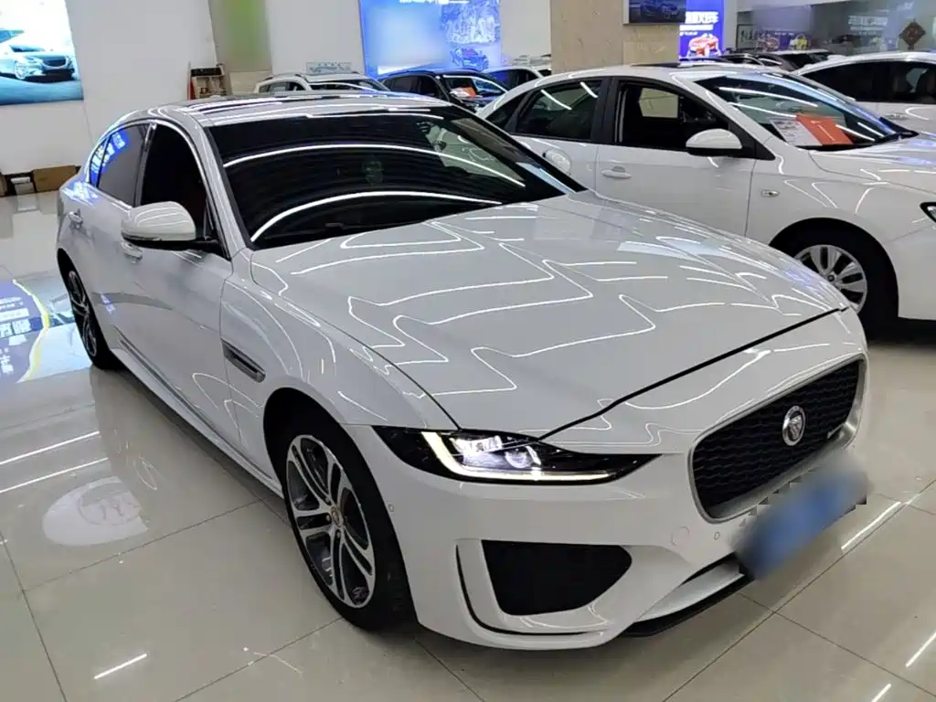 Jaguar XEL — миниатюра 4