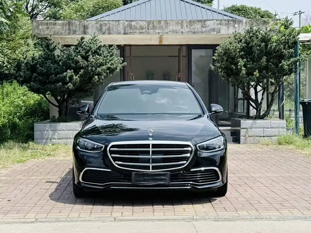 Mercedes-Benz S-Class — миниатюра 2