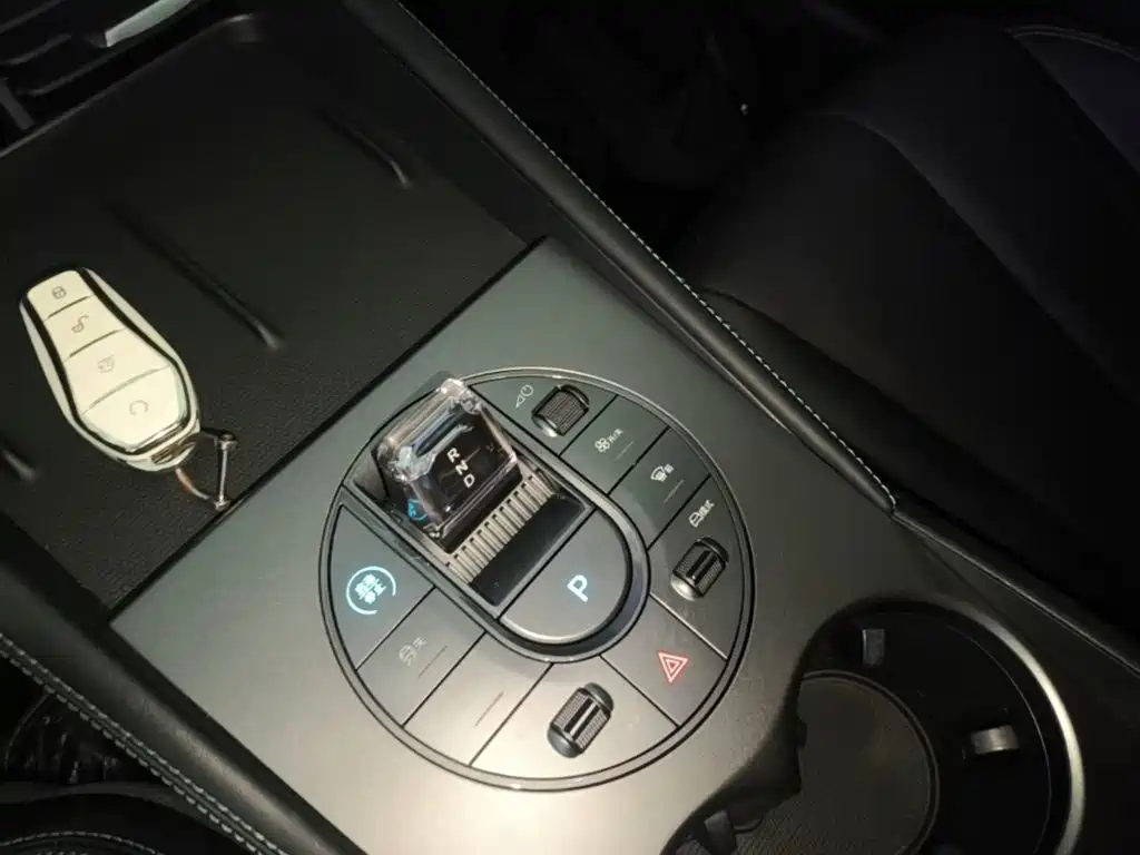 BYD Seal 06 — миниатюра 10