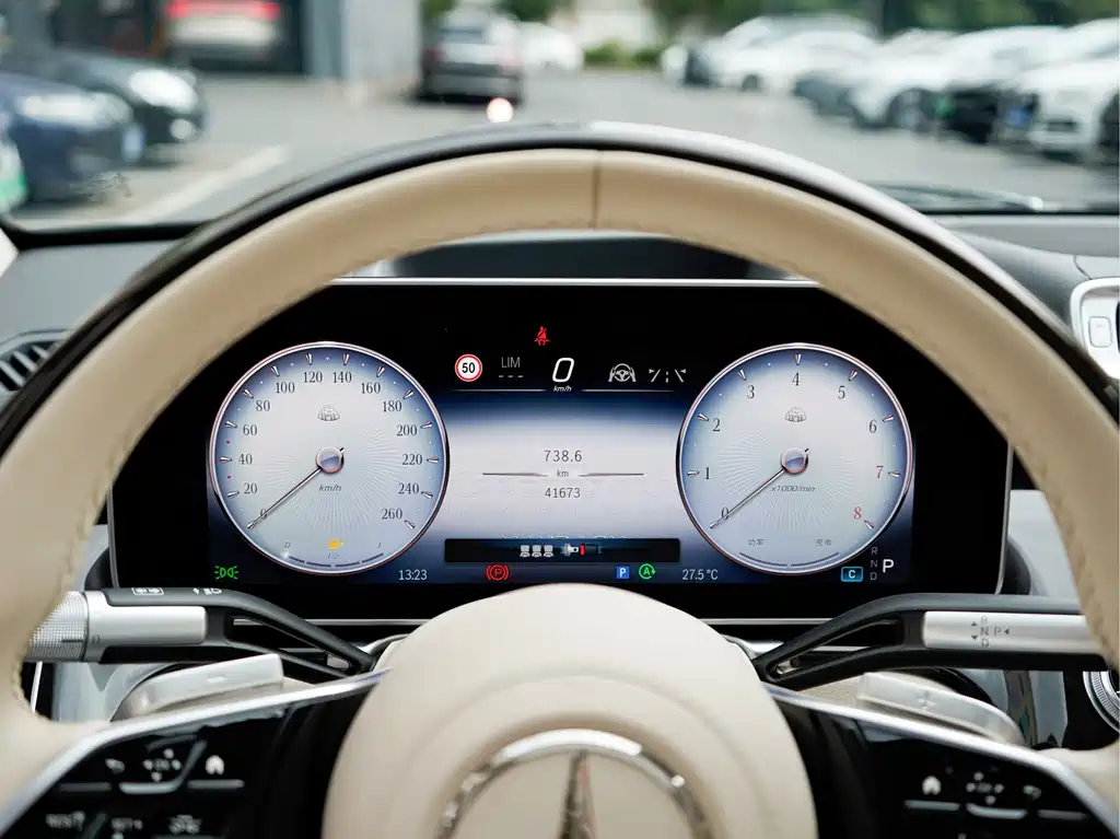 Mercedes-Benz S-Class — миниатюра 10