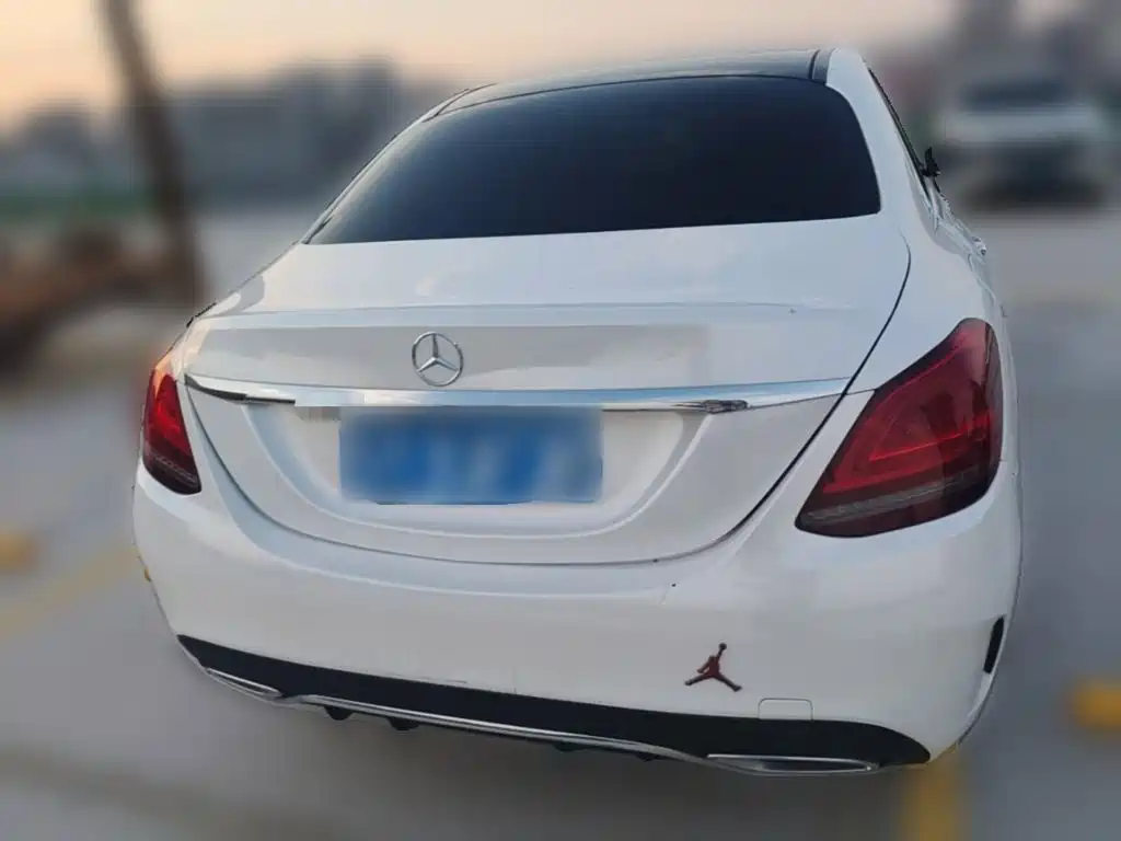 Mercedes-Benz C-Class — миниатюра 8