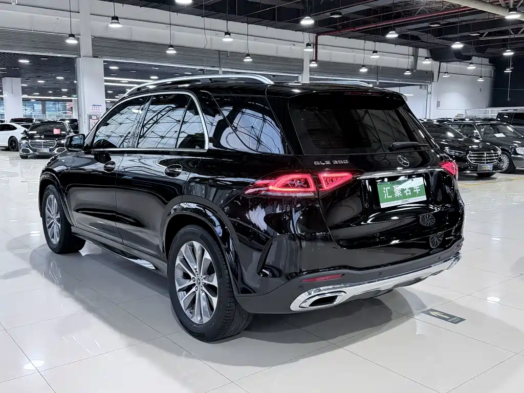 Mercedes-Benz GLE (Import) — миниатюра 19