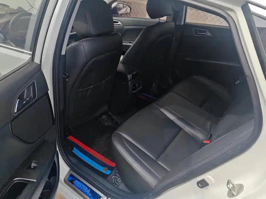 Hyundai Mistra — миниатюра 11