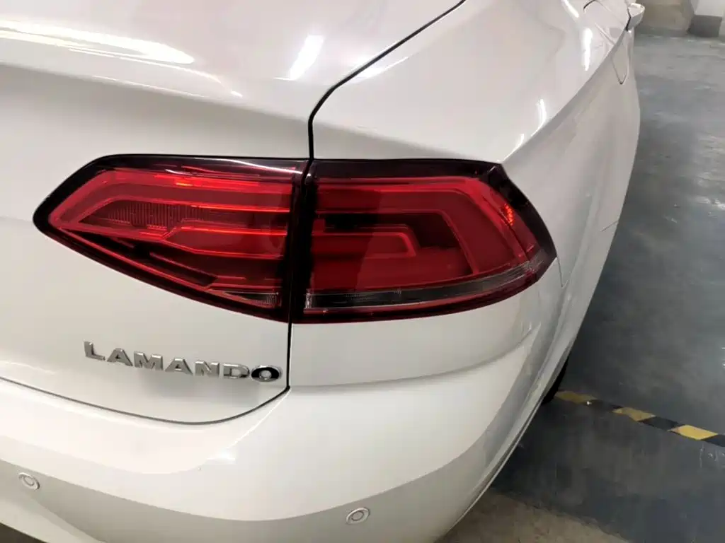 Volkswagen Lamando — миниатюра 8