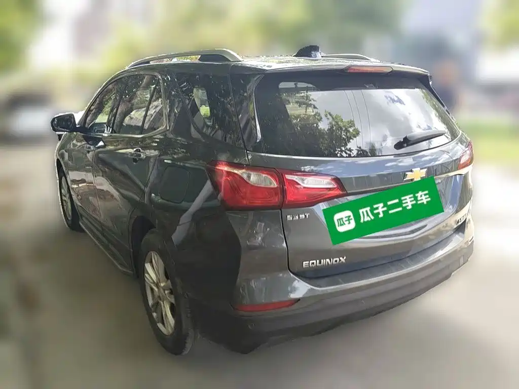 Chevrolet Equinox — миниатюра 25