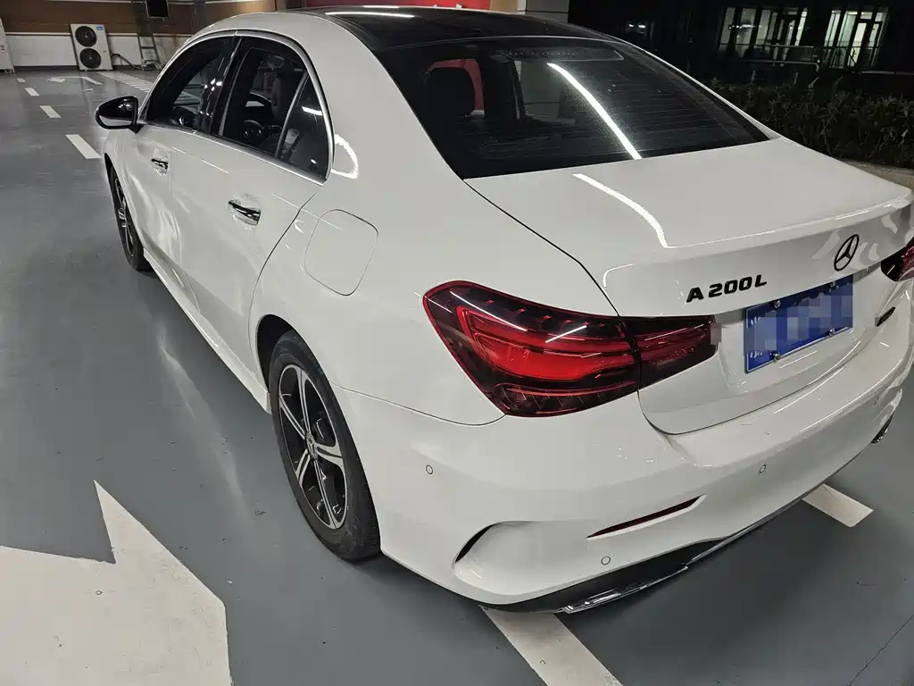 Mercedes-Benz A-Class — миниатюра 4