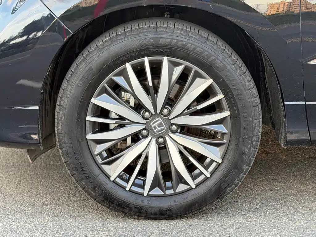 Honda Avancier — миниатюра 9