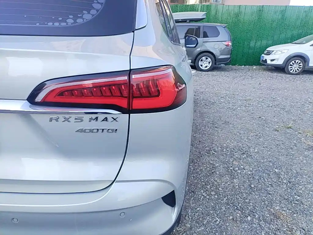 Roewe RX5 MAX — миниатюра 8