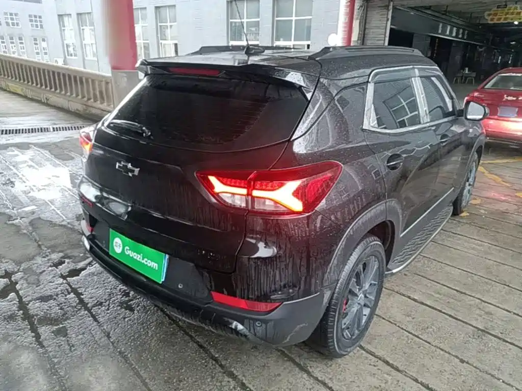 Chevrolet Tracker — миниатюра 7