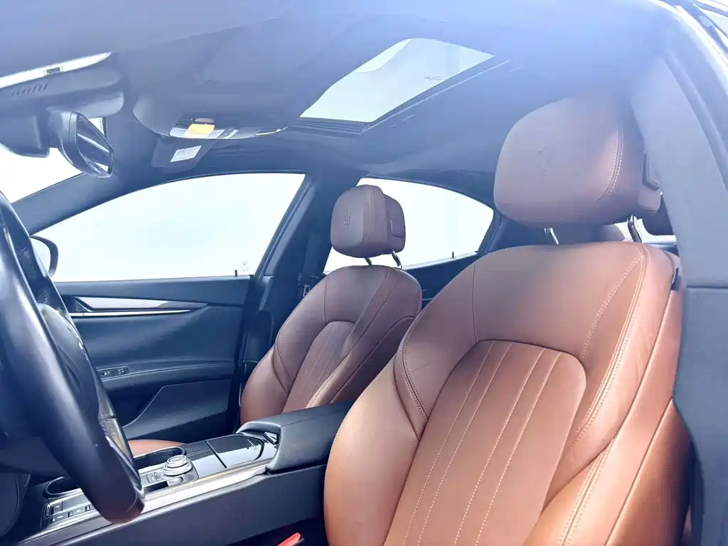 Maserati Ghibli — миниатюра 8