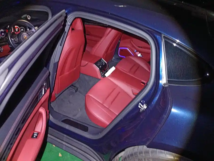 Porsche Panamera — миниатюра 11