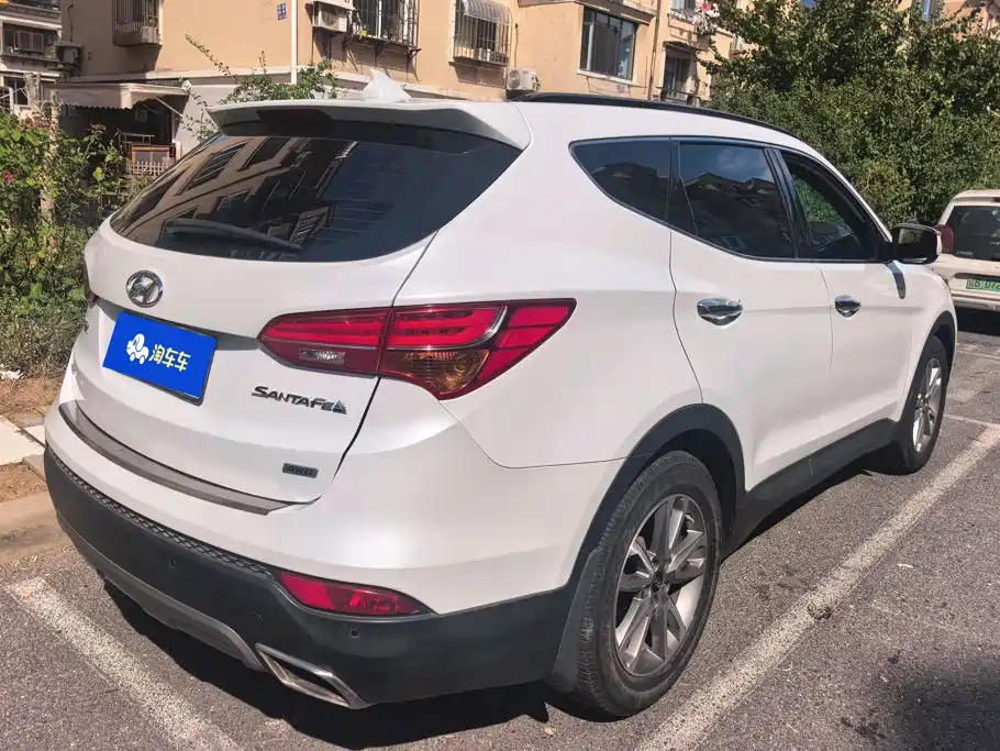 Hyundai Santa Fe — миниатюра 3