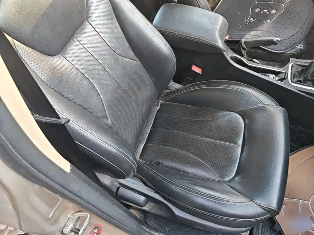 Geely Emgrand — миниатюра 25