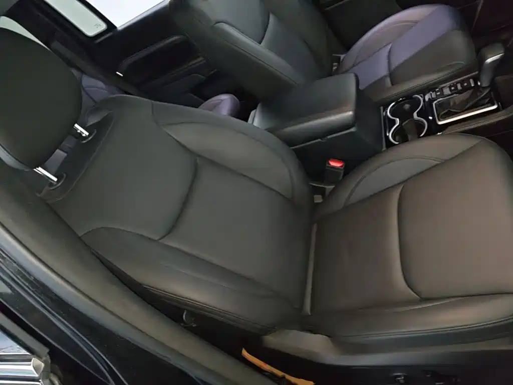 Jeep Grand Commander — миниатюра 25