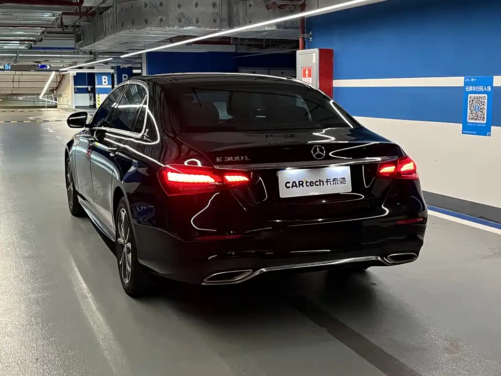 Mercedes-Benz E-Class — миниатюра 6