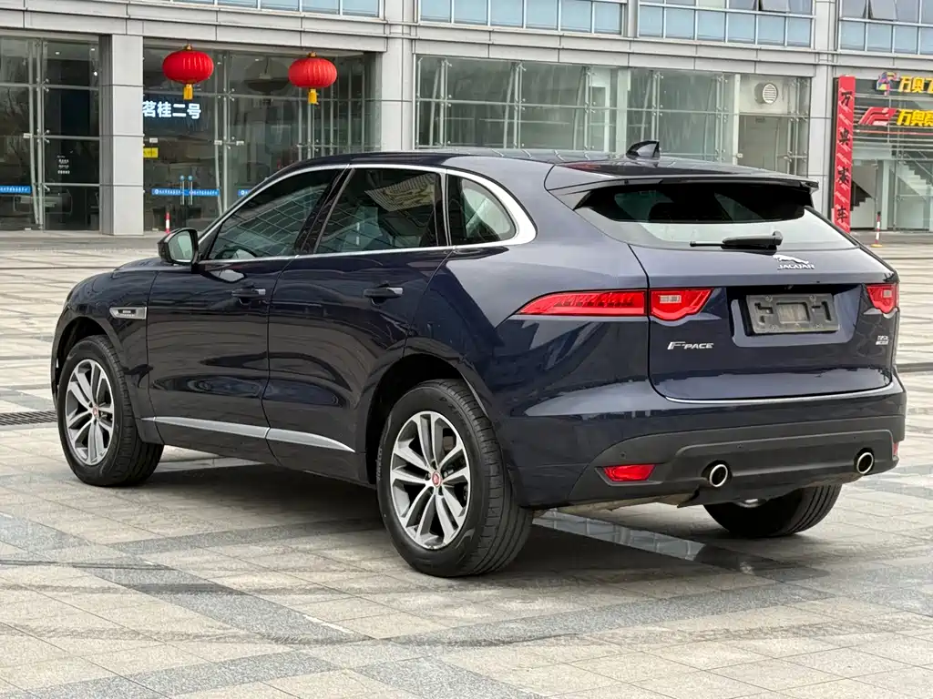 Jaguar F-PACE 3.0 SC 4WD R-Sport Sport Edition, фото 23