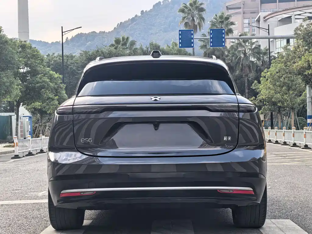 NIO NIO ES6