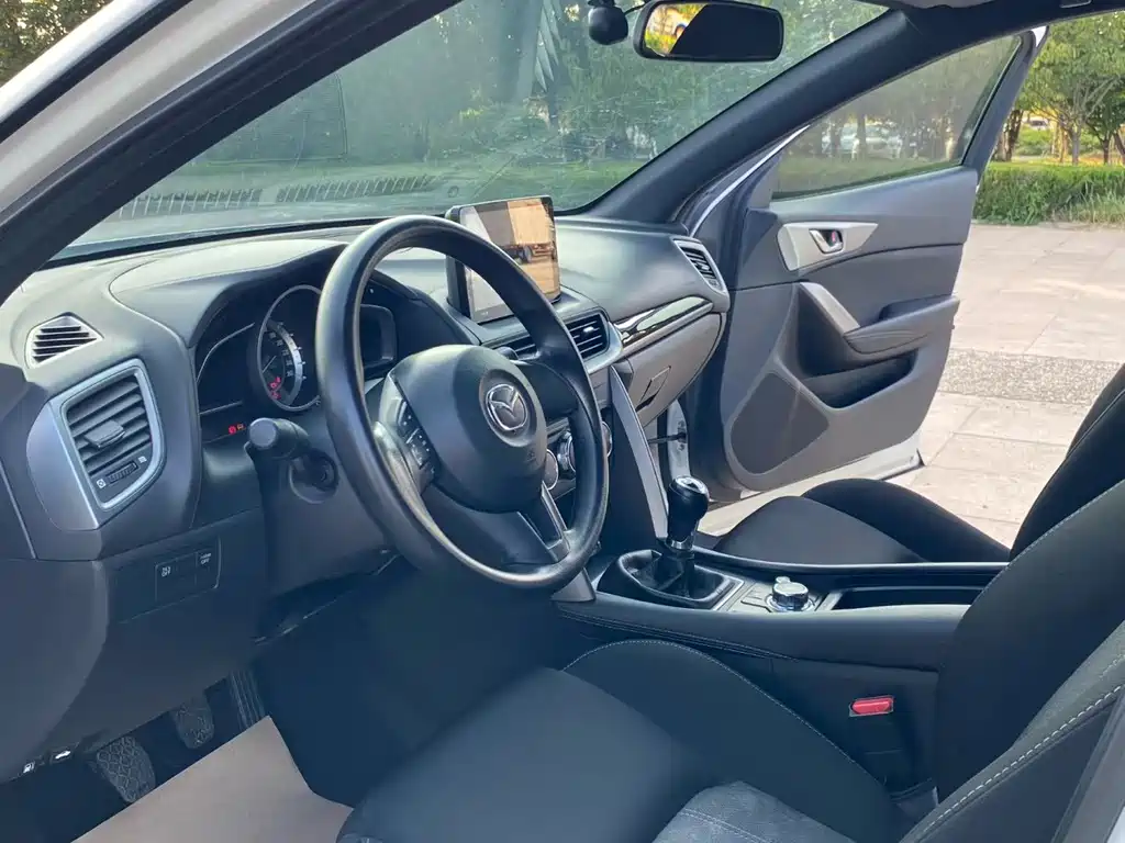 Mazda CX-4 — миниатюра 4