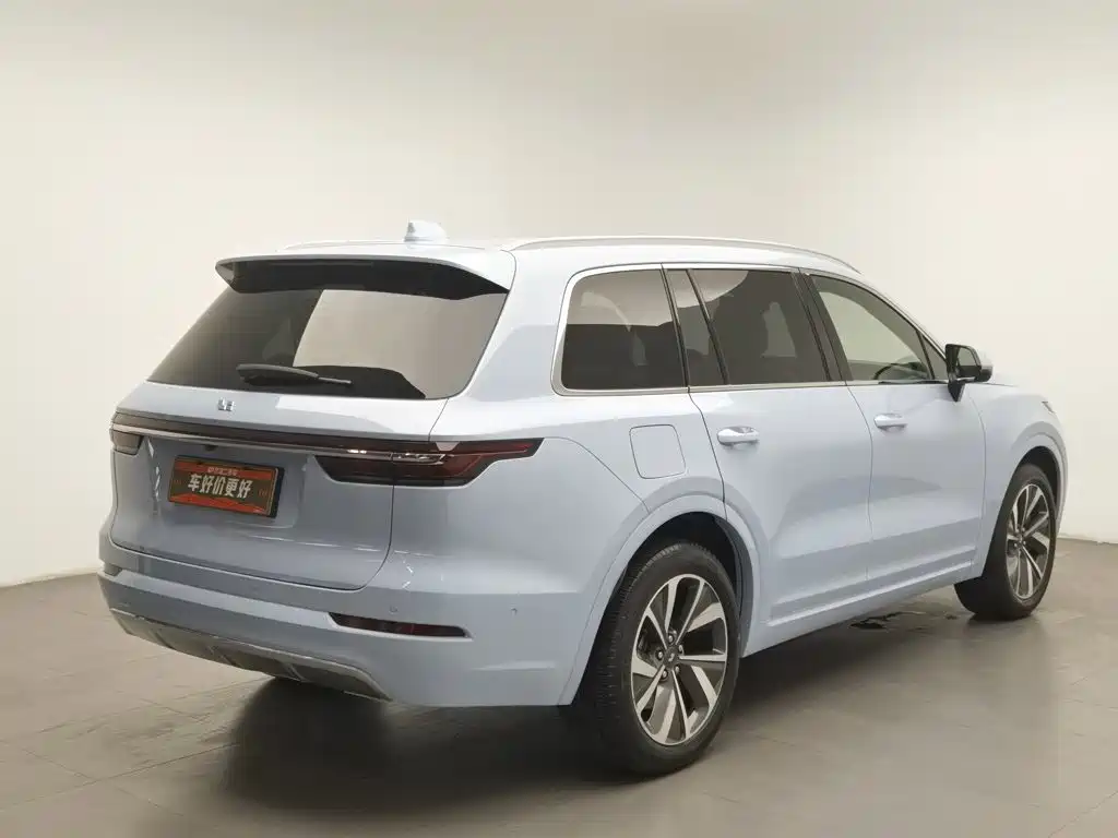 Li Auto Li ONE — миниатюра 2