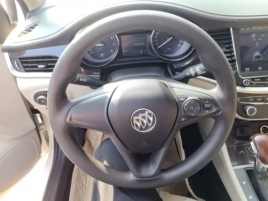 Buick Verano — миниатюра 11
