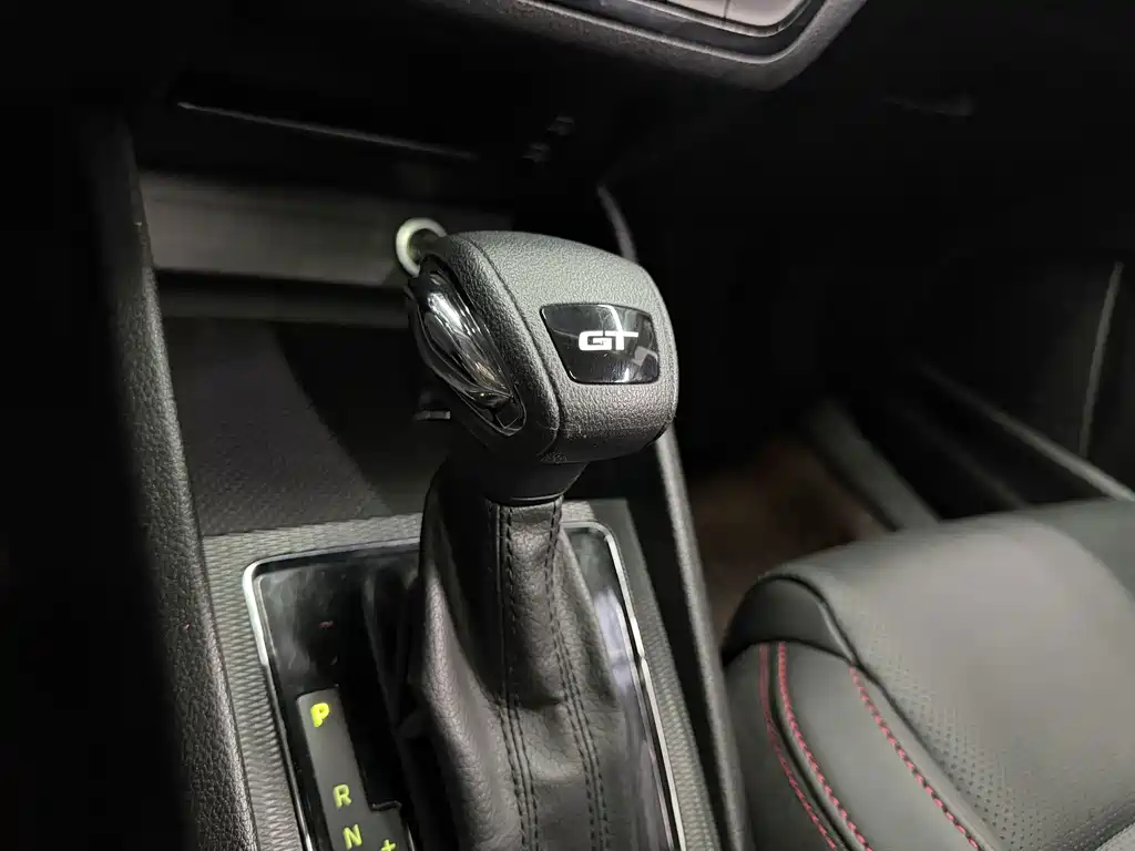 Skoda Kamiq — миниатюра 16