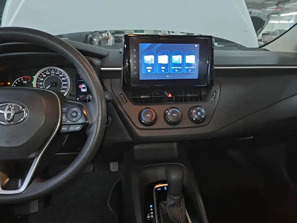 Toyota Corolla — миниатюра 13