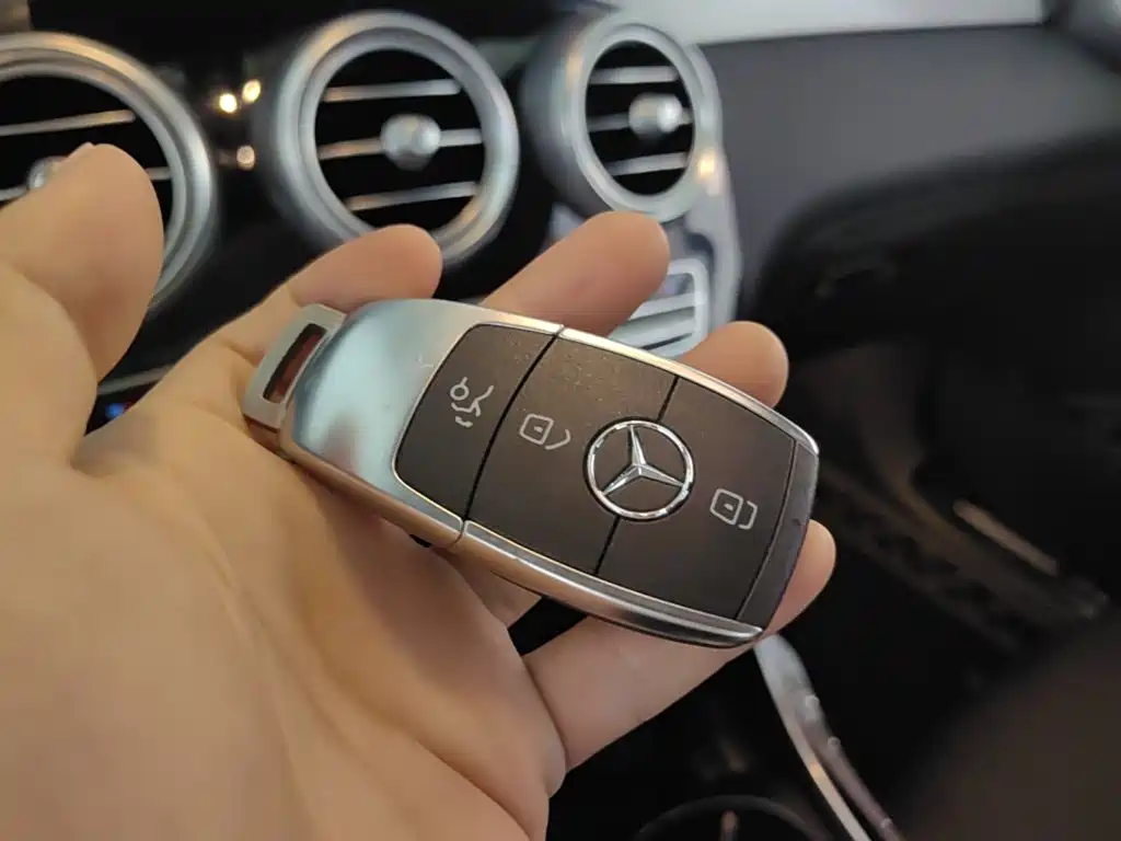 Mercedes-Benz GLC — миниатюра 9