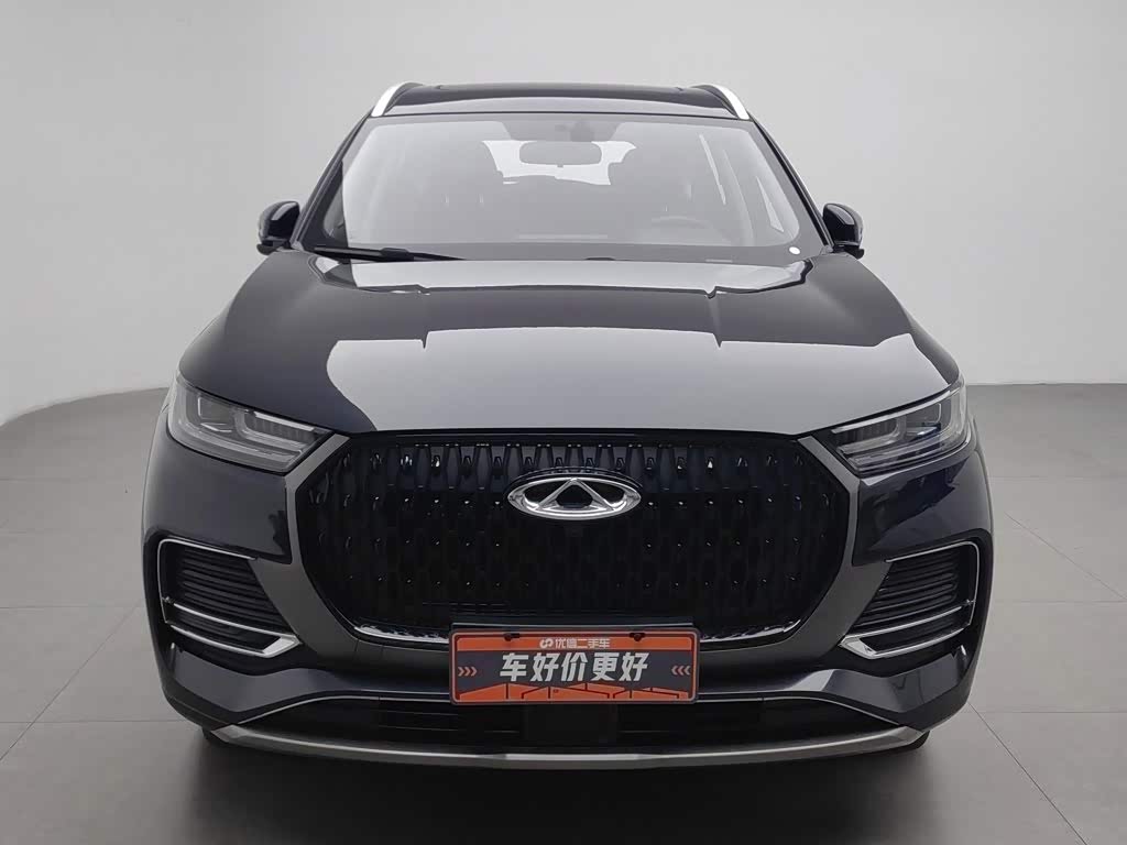 CHERY Tiggo 8 1.5 л 2025 г. Серебристо-серый, пробег 12700 км