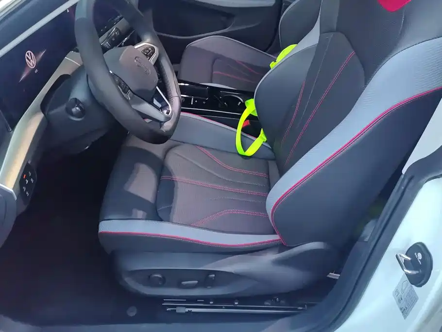 Volkswagen Lamando — миниатюра 9