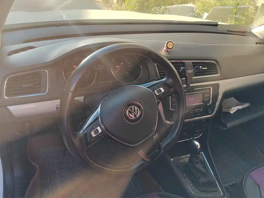 Volkswagen Cross Lavida — миниатюра 12