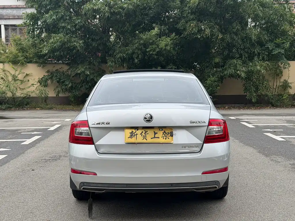 Skoda Octavia — миниатюра 10