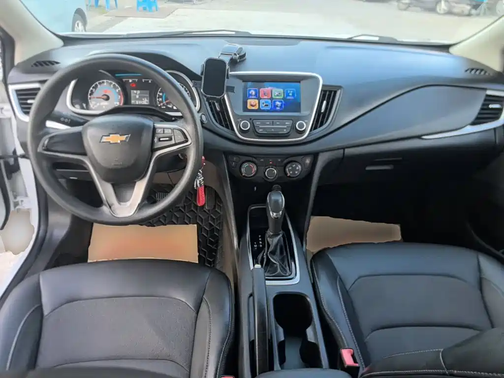 Chevrolet Cavalier — миниатюра 10