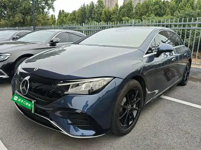 Mercedes-Benz EQE