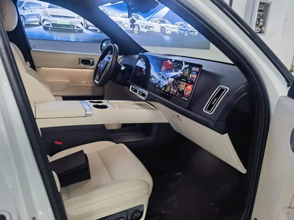 Li Auto Li L7 — миниатюра 7