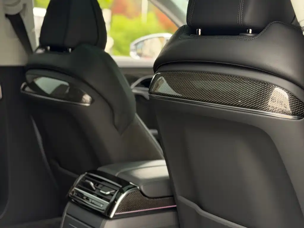 Audi S8 — миниатюра 17