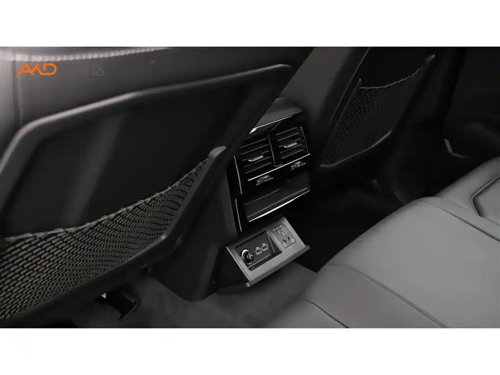Volkswagen Touareg — миниатюра 9