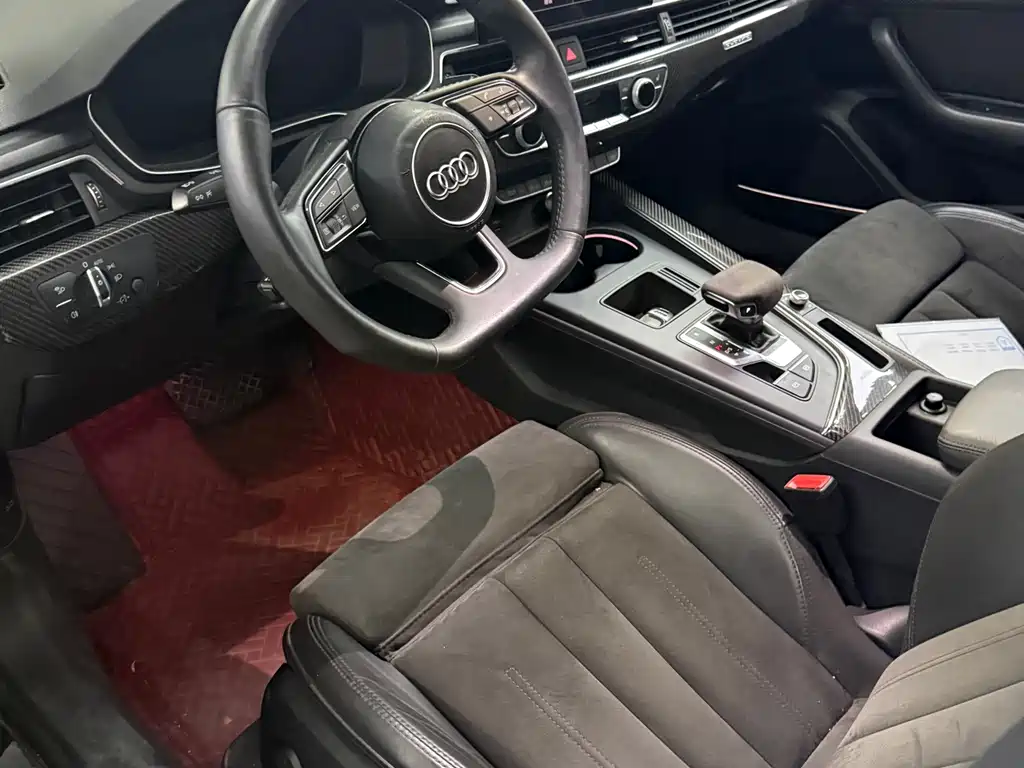 Audi A4L 2020 45 TFSI quattro